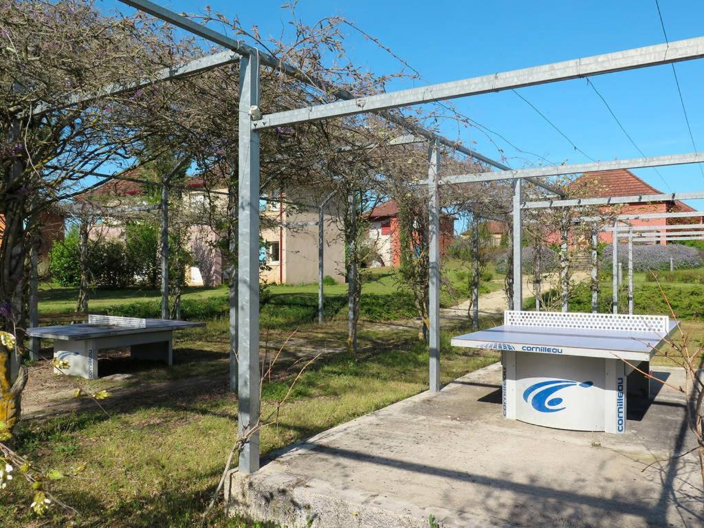 Hotel Terres De France - Domaine De Claire Rive Prayssac Exterior foto